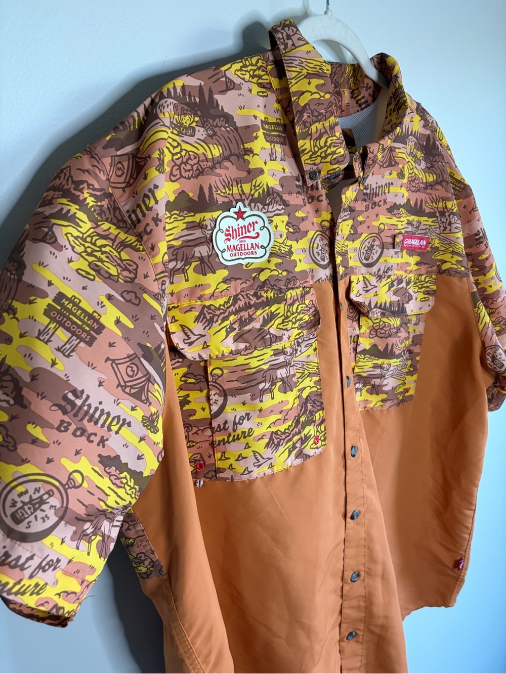 Magellan Outdoors Shiner Bock Beer Fishing Shirt Mens 2XL Short Sleeve Camo - Picture 6 of 12